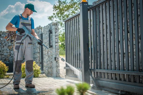 Best Sidewalk and Walkway Cleaning  in Amity, OR